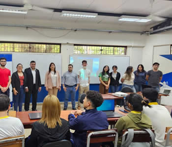 Trabajo en equipo en el Curso-Taller de Diseño Técnico