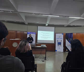 Ponencia sobre Análisis de datos con R y RStudio en FLISoL
