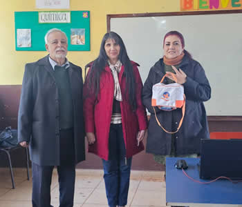 Momento de integración comunitaria en el Colegio Nacional Bernardino Caballero